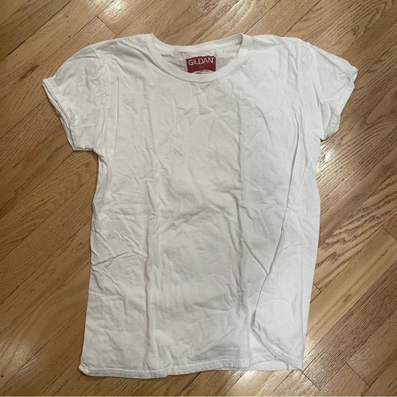 Large tshirt options - Picture 1 of 3